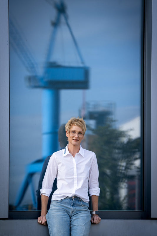 Businessbluse - Logo Kragen